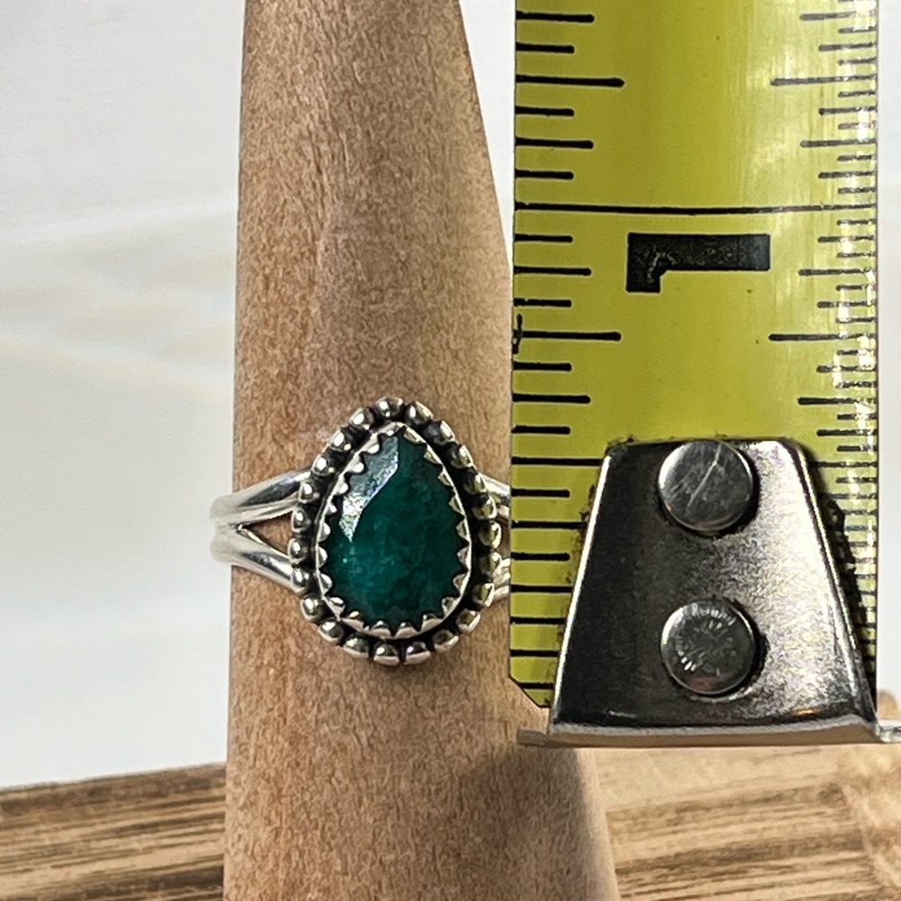 925 Solid Sterling Silver Emerald Gemstone Ring V… - image 8